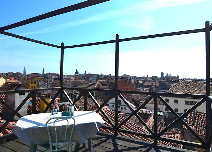 Breathtaking Terrace In Santa Margherita Square Apartament Wenecja